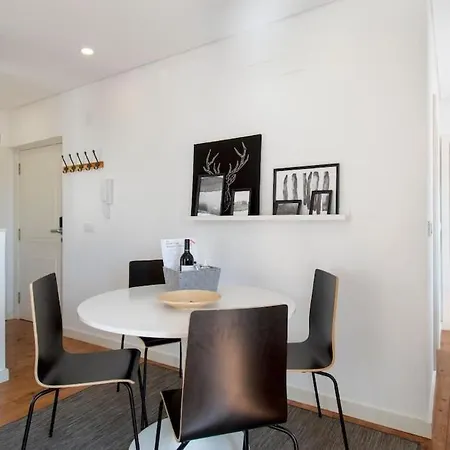 Appartamento Portas Do Sol Stylish Lisbona