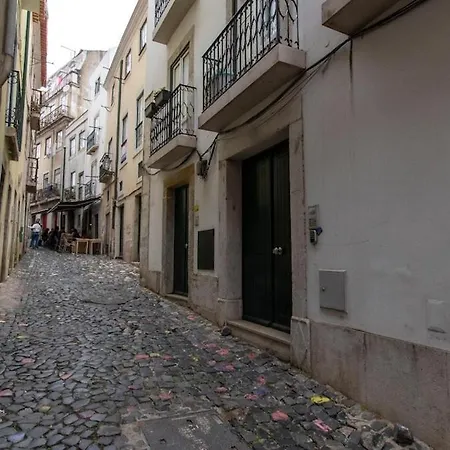 Portas Do Sol Stylish With Elevator Apartment Lisbon